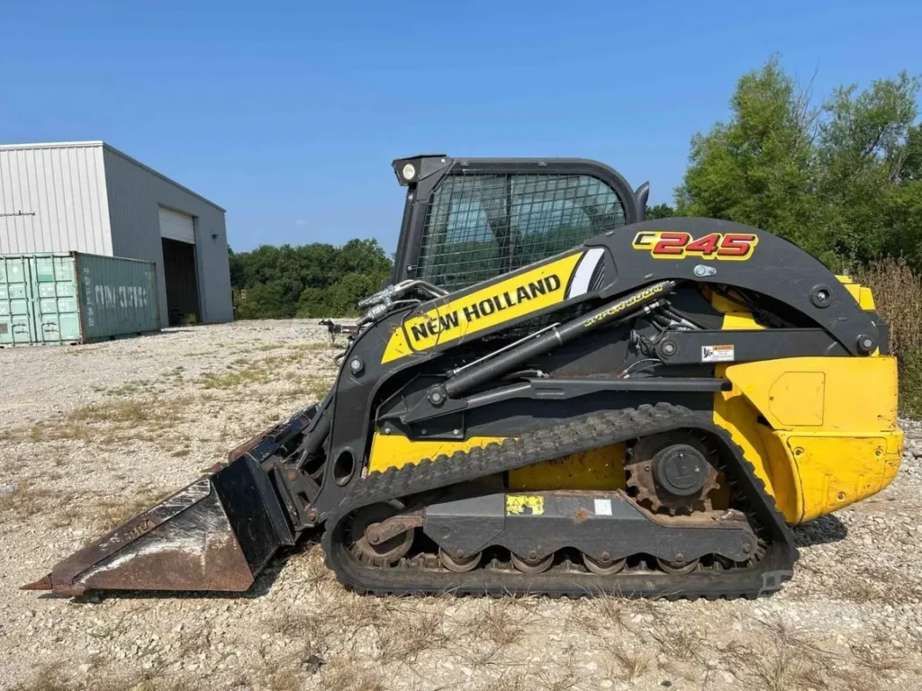 2019 New Holland C245