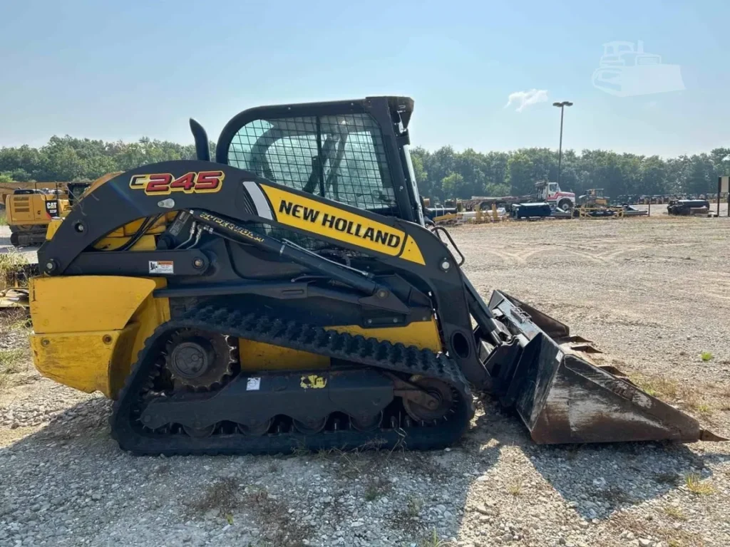 2019 New Holland C245
