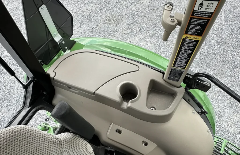 2018 John Deere 5075E
